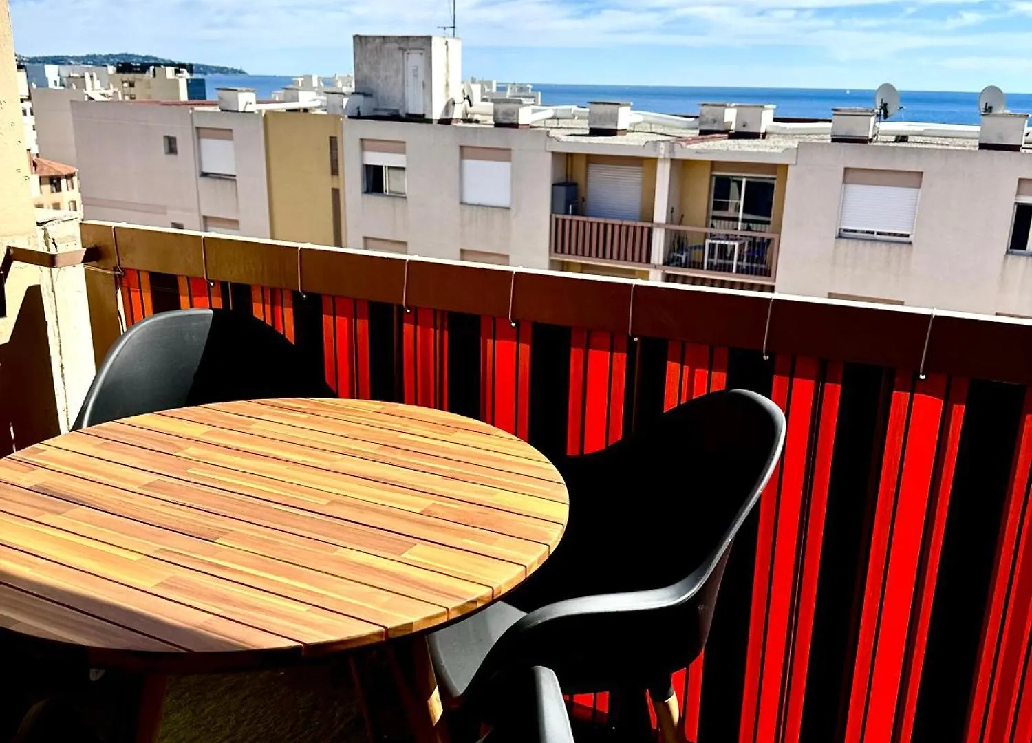 Bel Appartement Vue Mer Proche De La Promenade Des Anglais Nice 0*,  France