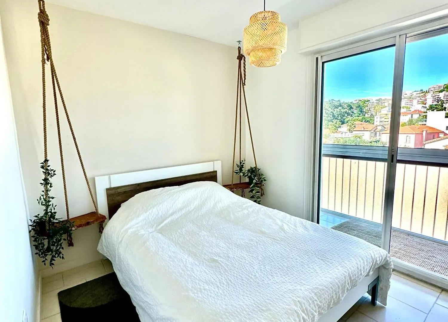Apartment Bel Appartement Vue Mer Proche De La Promenade Des Anglais Nice France
